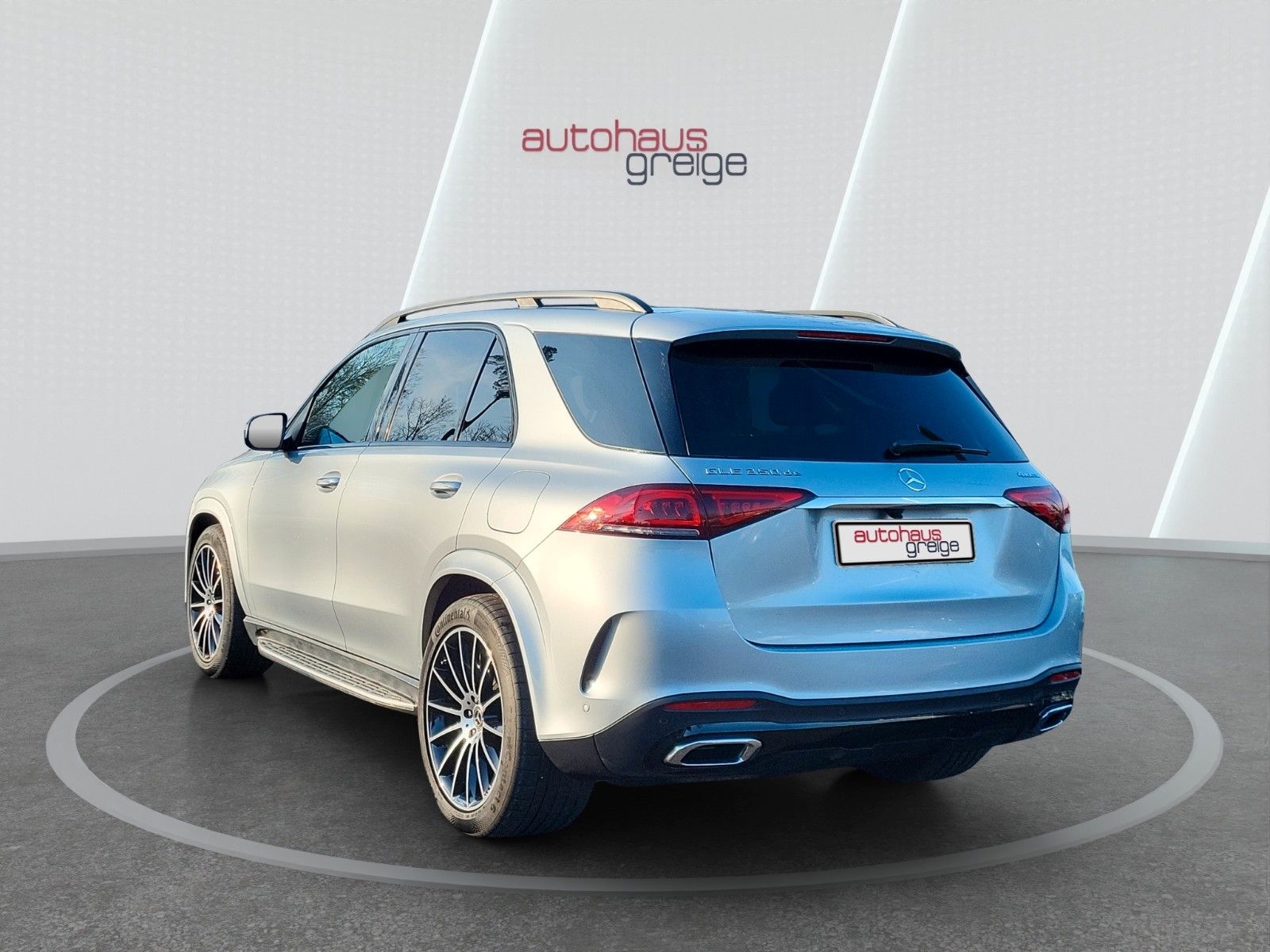 Mercedes-Benz GLE 350 de 4Matic AMG Styling Pano 360° 21"