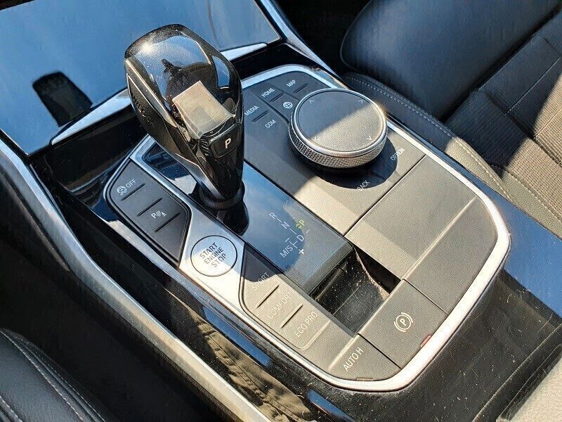 BMW 320d Mild-Hybrid Auto SPORT - Samsaru's Car Outlet