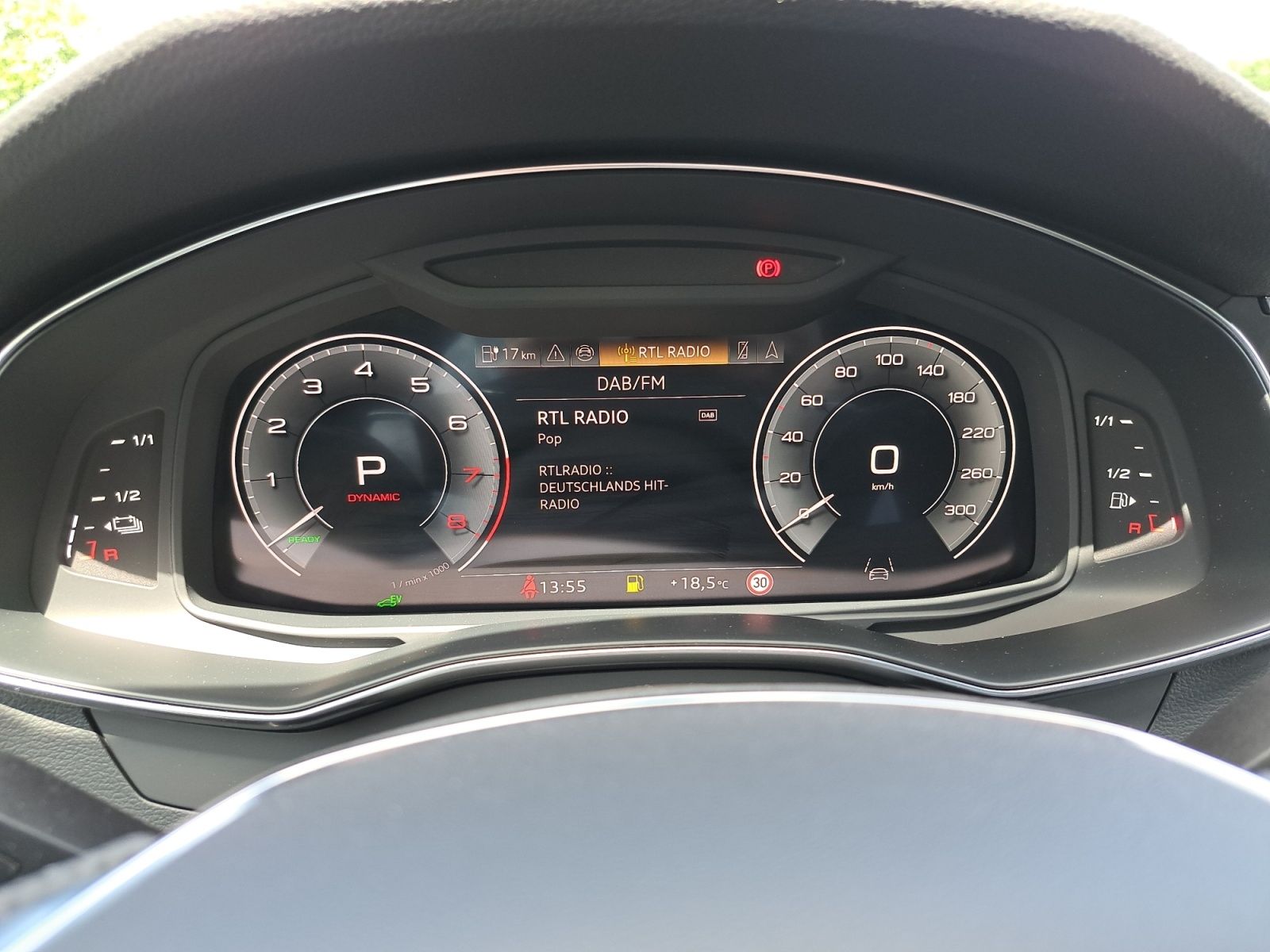 Audi A6 Avant S line 55 TFSIe quattro S tronic AHK NA