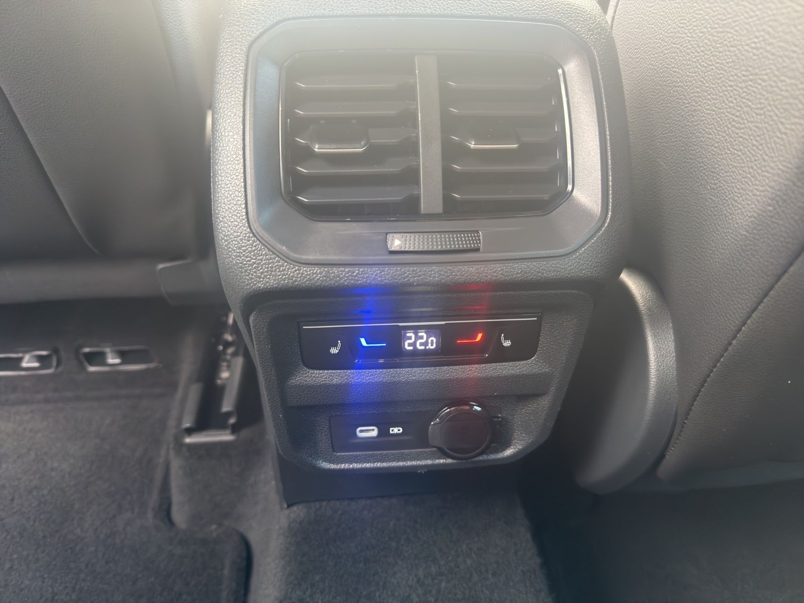 Seat Tarraco 1.5 TSI DSG FR AHK+NAVI+ACC+LED+KAMERA