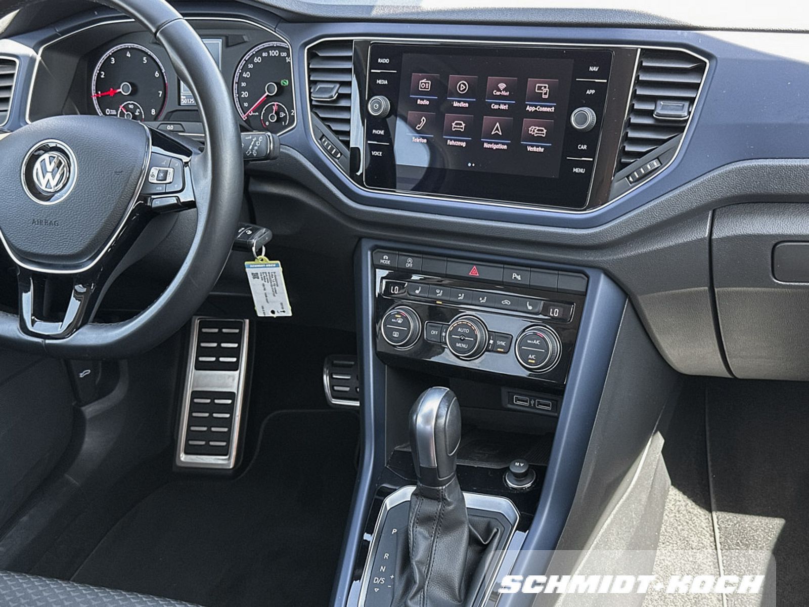 Volkswagen T-Roc 1.5 TSI ACT United DSG - Samsaru's Car Outlet
