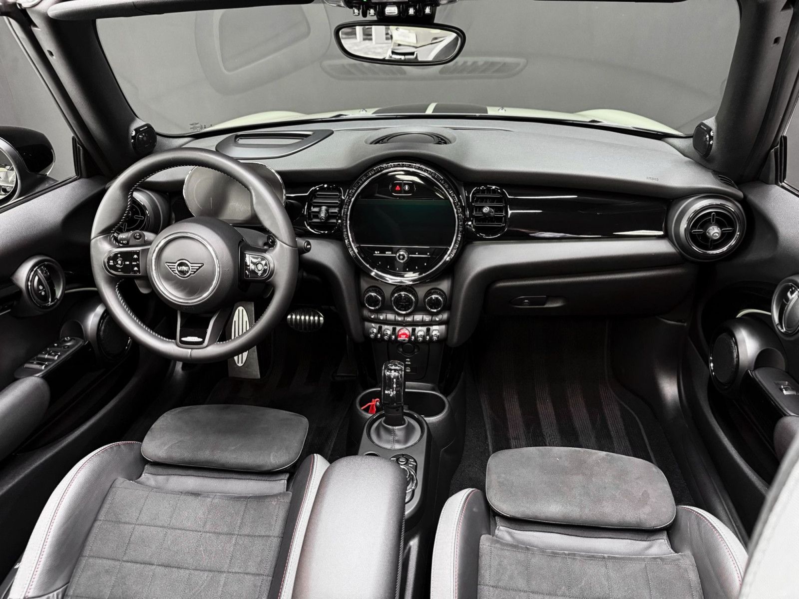 MINI John Cooper Works Cabrio JCW - Samsaru's Car Outlet