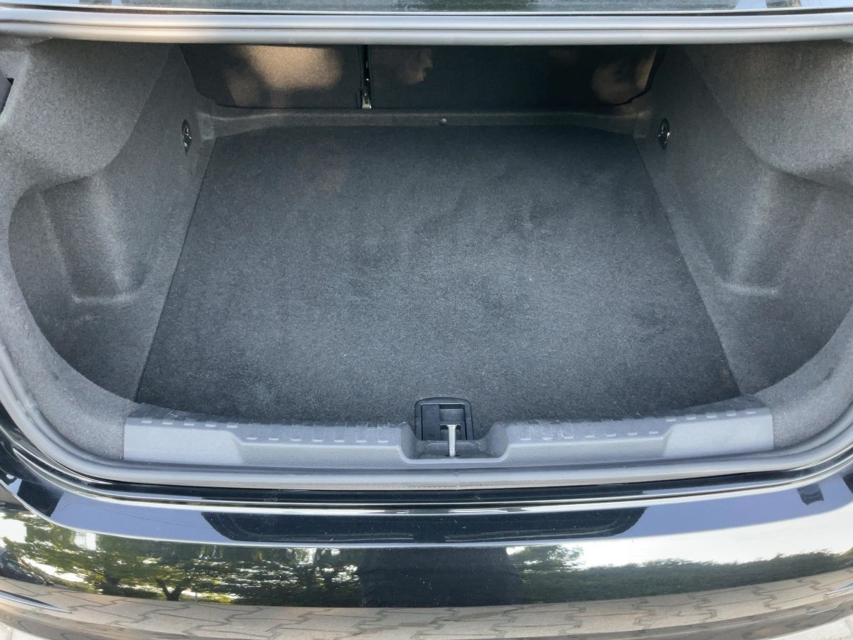 Audi A3 Limousine 30 TFSI ADVANCED - Samsaru's Car Outlet