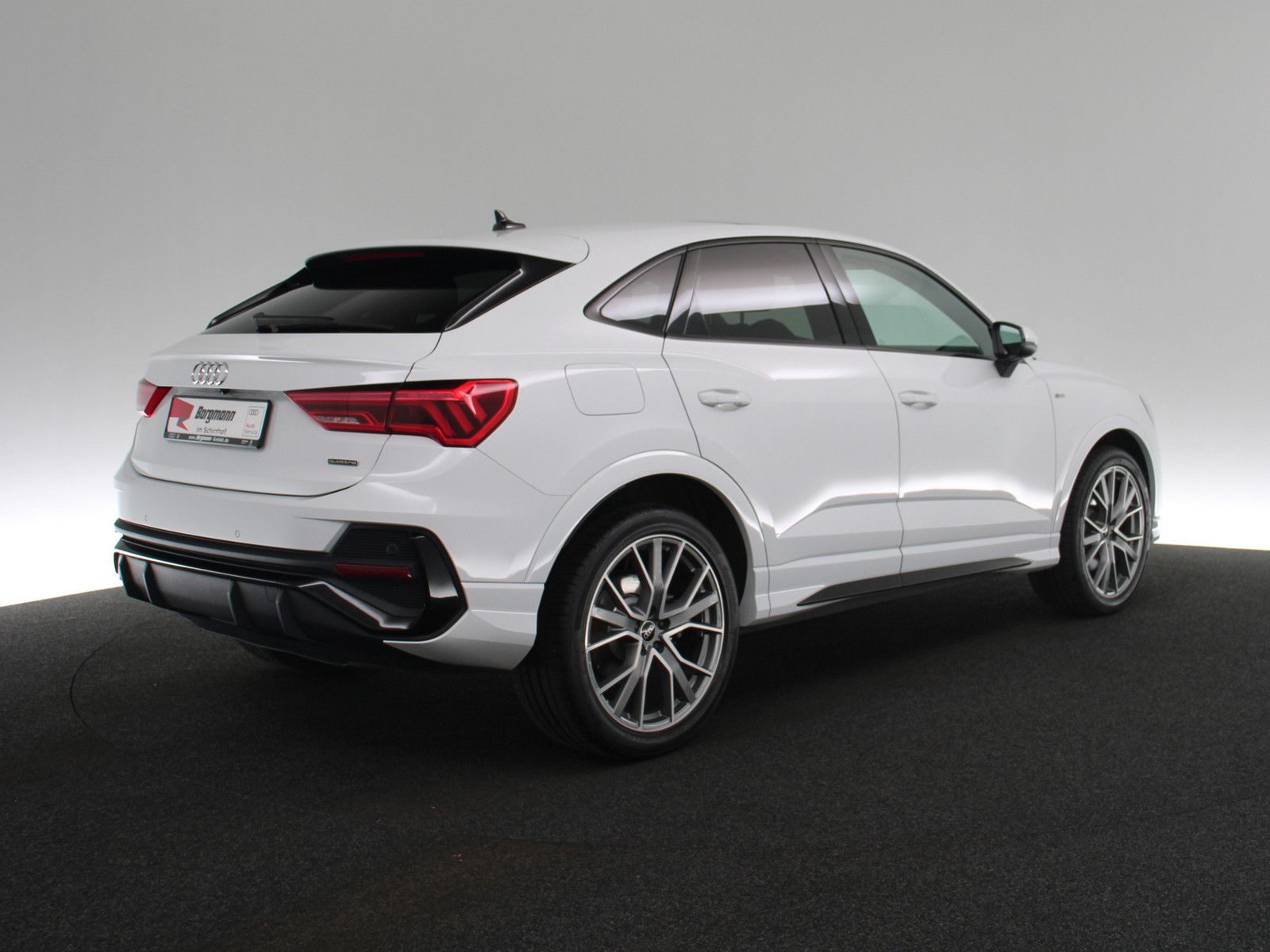 Audi Q3 Sportback 45 TFSI quattro S line PANO LED B&O