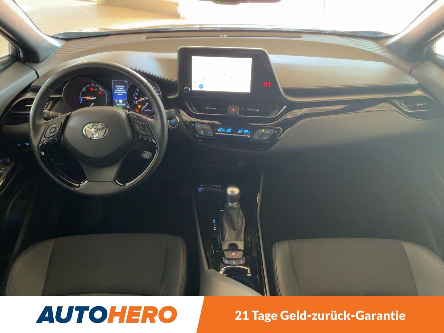 Toyota C-HR 1.8 Hybrid Team - Samsaru's Car Outlet