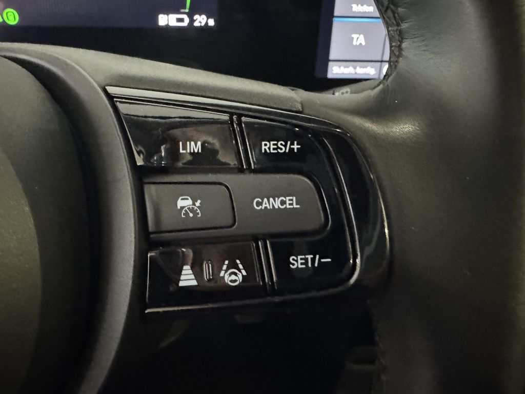 Honda e