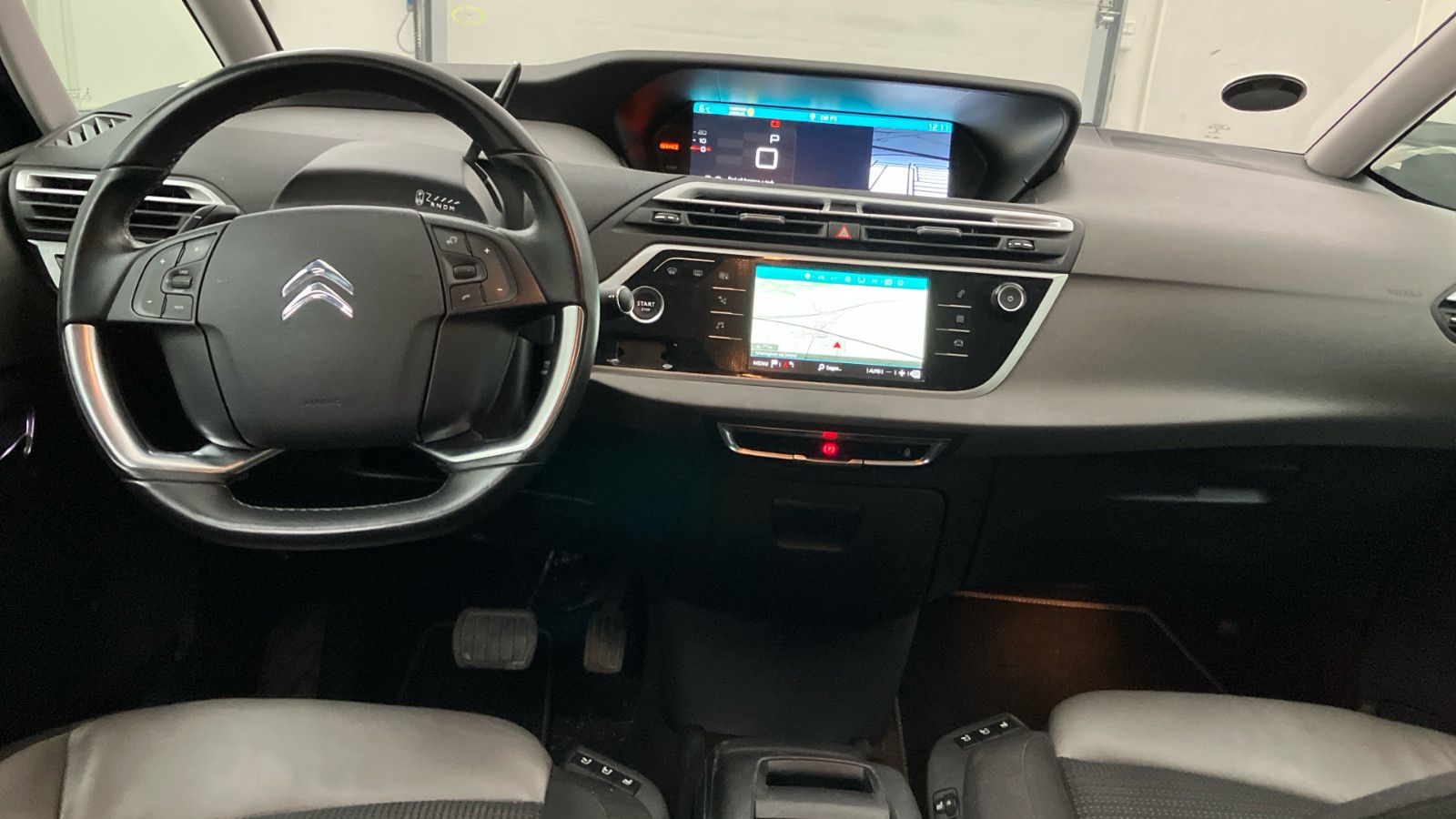 Citroën C4 SpaceTourer BlueHDi SHINE 7 SITZER*MASSAGE*