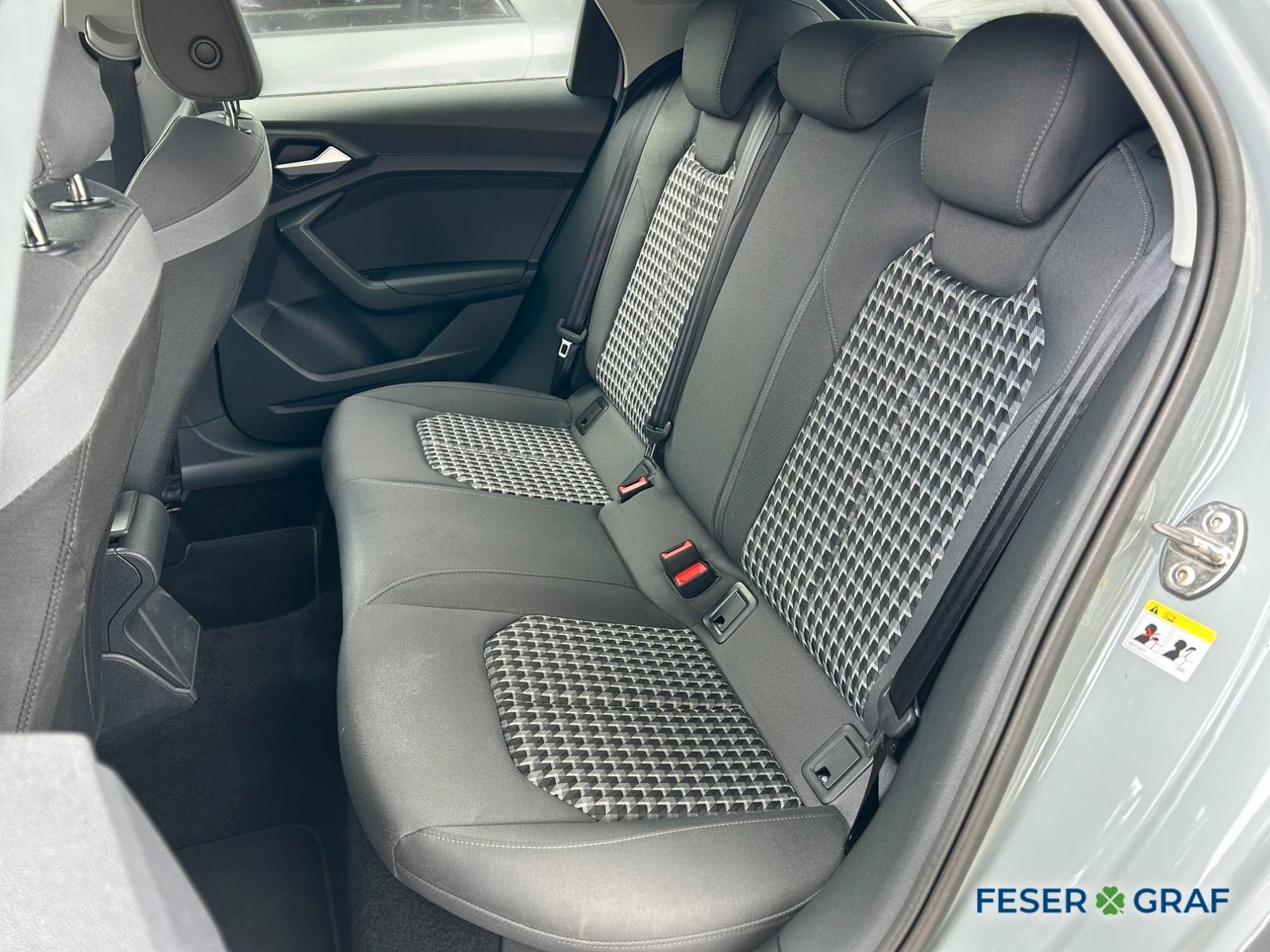 Audi A1 Sportback S line 30 TFSI S tronic - Samsaru's Car Outlet