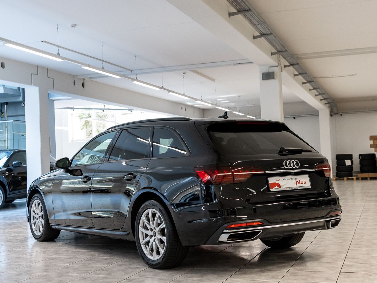 Audi A4 Avant 40 TDI advanced - Samsaru's Car Outlet