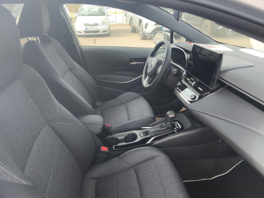 Toyota Corolla 2.0 Hybrid Touring Sports Teamplayer (ZE
