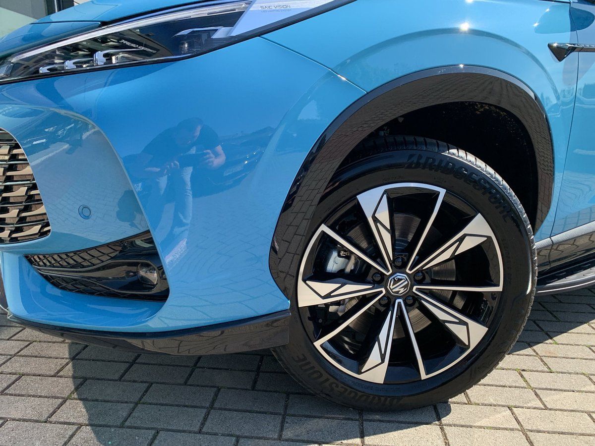 MG HS PHEV Luxury 360 KAMERA+PDC+SHZ+NAVI+LEDER+