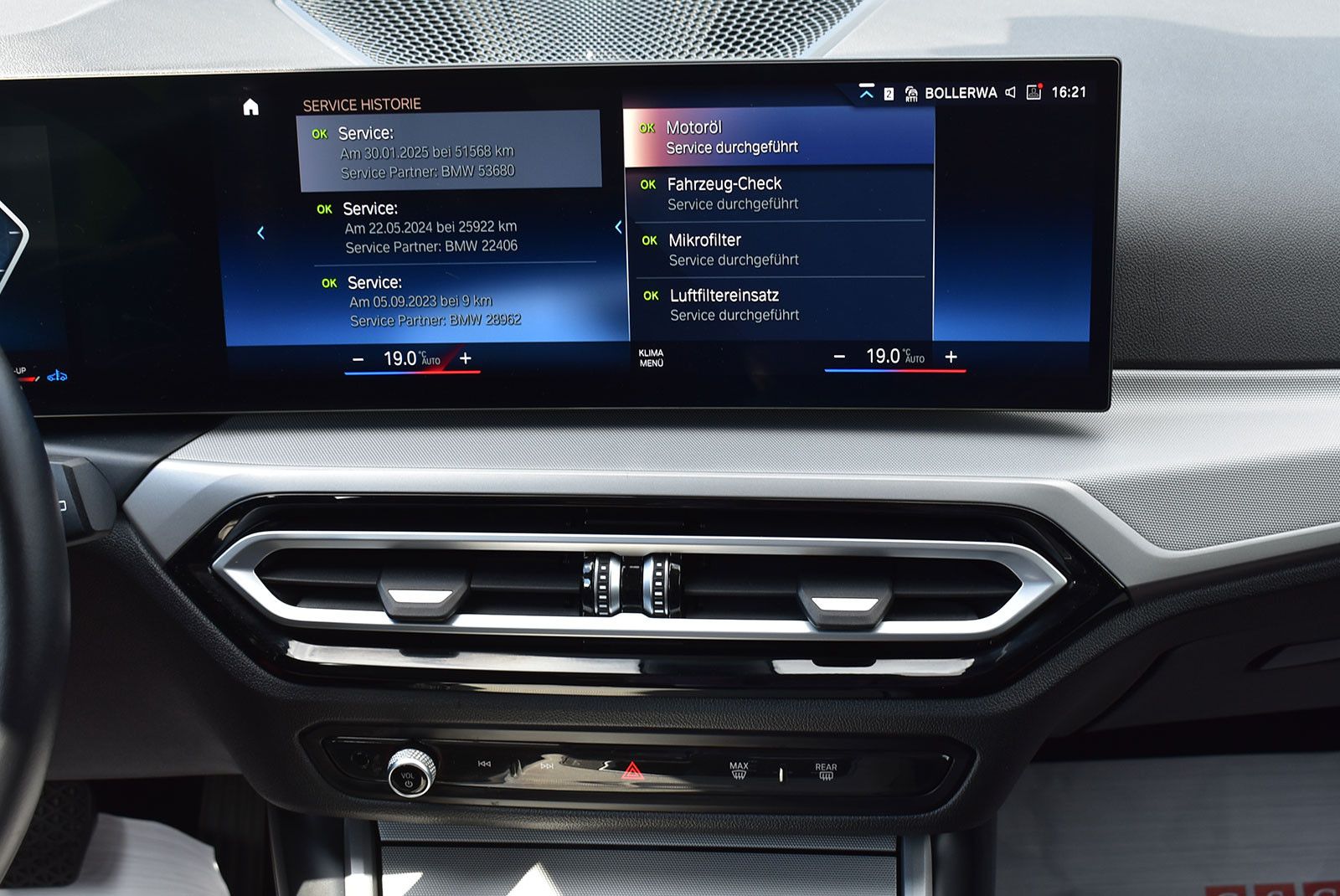 BMW 320d xDrive - Samsaru's Car Outlet