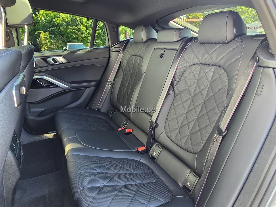 BMW X6 xDrive30d M Sportpaket Pro*Komfortsitze*Sthzg