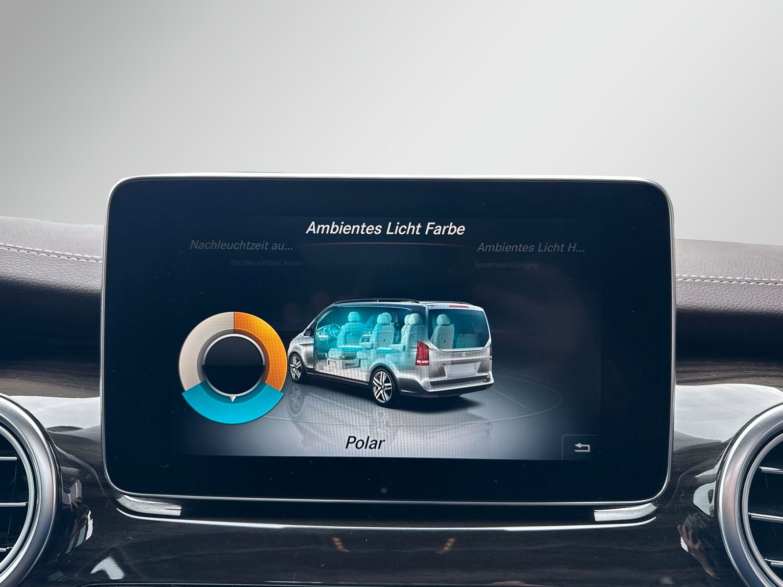 Mercedes-Benz V 250 AMG-Line - Samsaru's Car Outlet