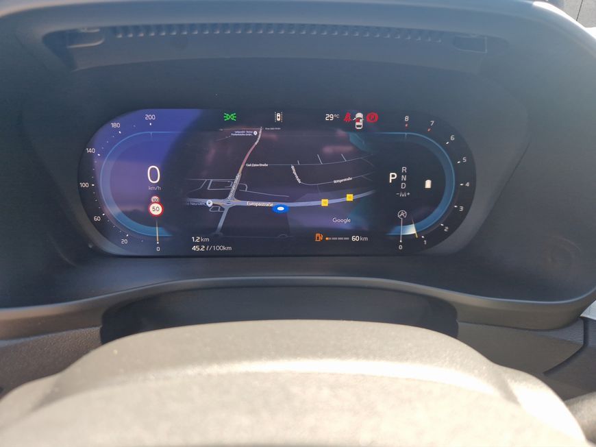 Volvo XC40 B3 Core - Samsaru's Car Outlet