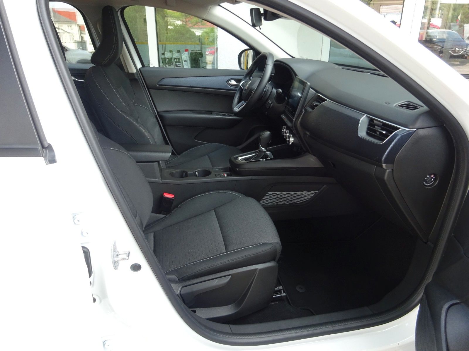 Renault Arkana Zen TCe 140 EDC - Samsaru's Car Outlet