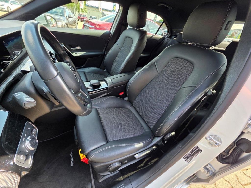 Mercedes-Benz A 180 d 7G-DCT Style - Samsaru's Car Outlet