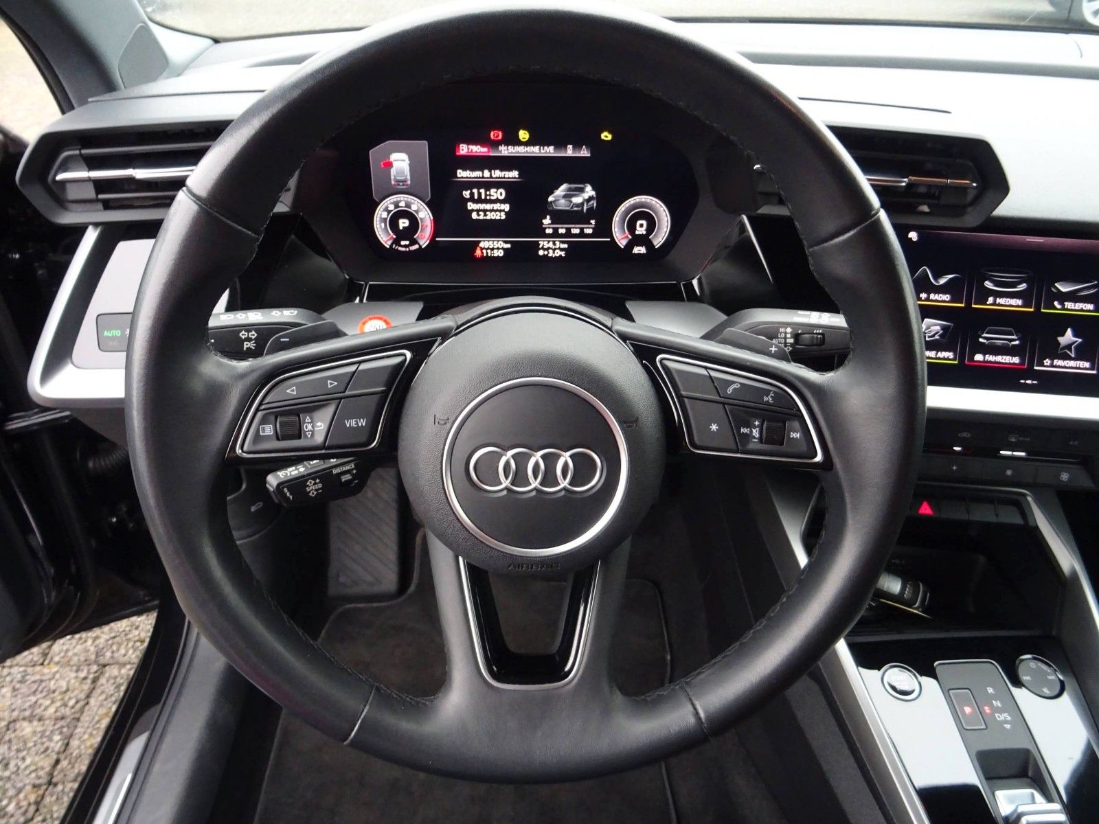 Audi A3 Sportback 30 TFSI S line - Samsaru's Car Outlet