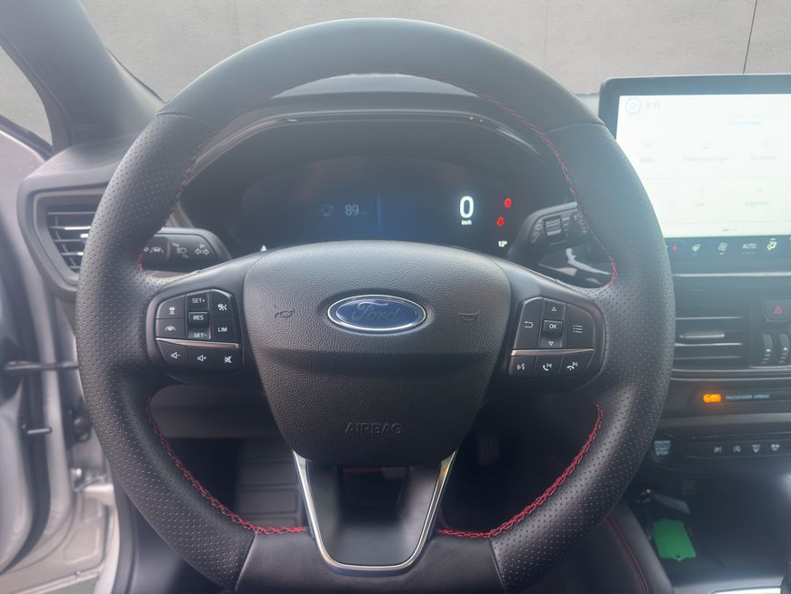 Ford Focus Turnier 1.0 EcoBoost Hybrid Aut. ST-LINE X