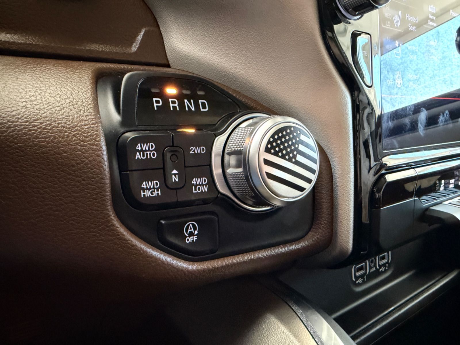 Dodge RAM/LIMITED/BIG SCREEN/