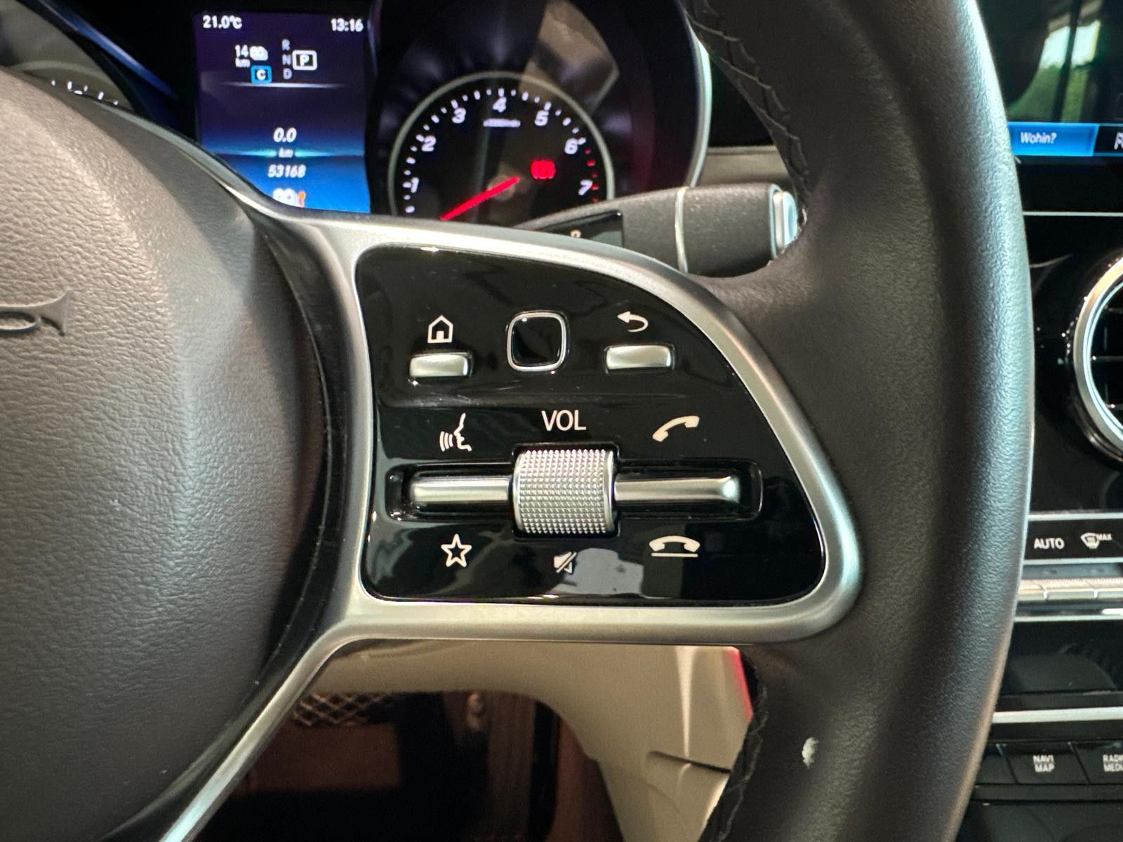Mercedes-Benz GLC 300 e 4M - Samsaru's Car Outlet