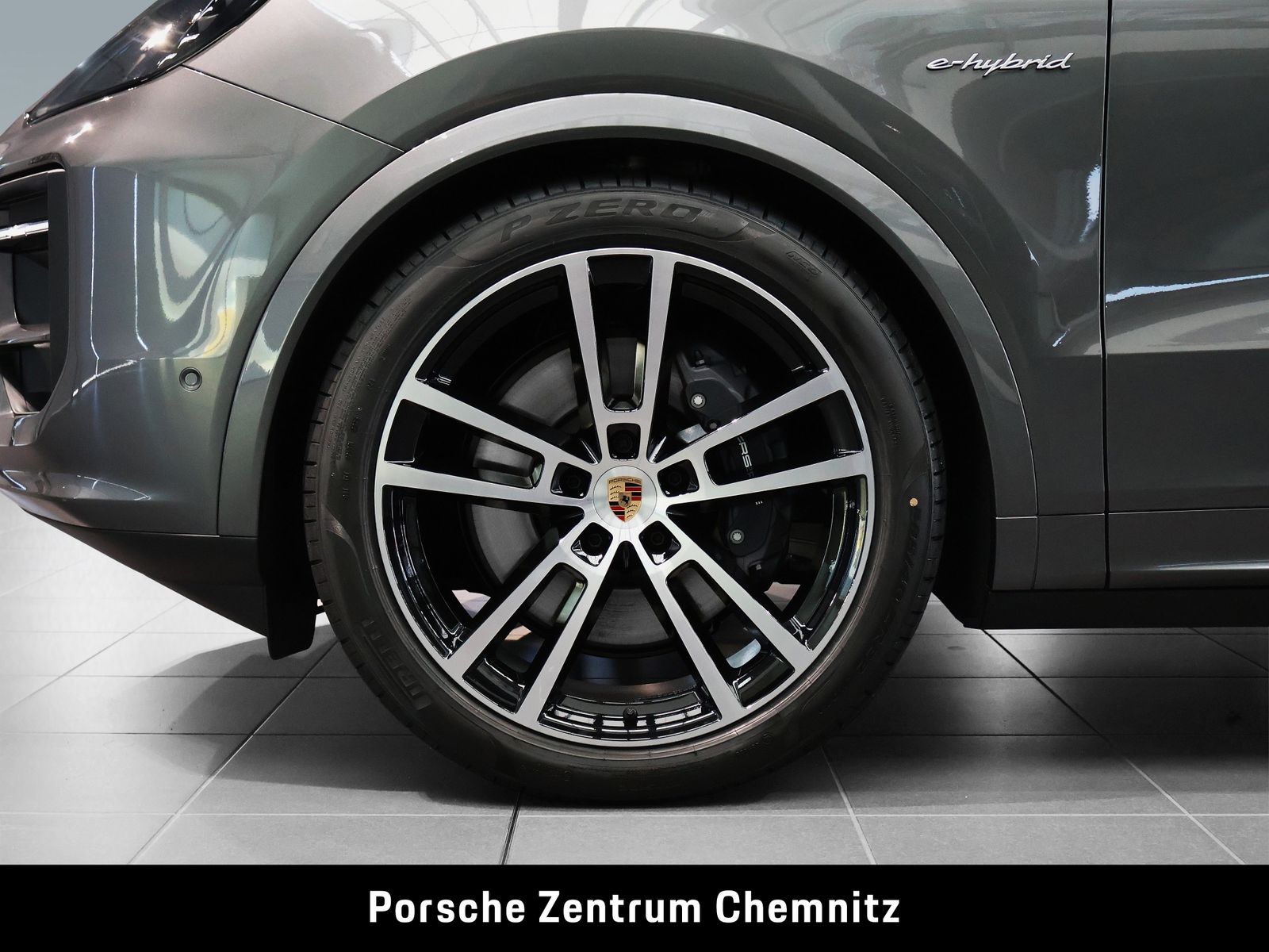 Porsche Cayenne E-Hybrid Coupé Black Edition!;Head-Up;In