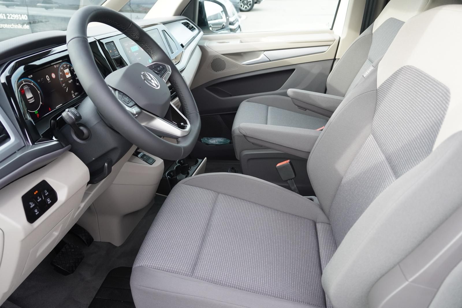 Volkswagen T7 Multivan 2.0 TDI DSG - Samsaru's Car Outlet