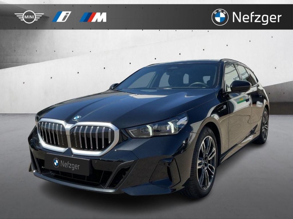 BMW 520 i Touring M Sport Pano H&K Standheizung 360°