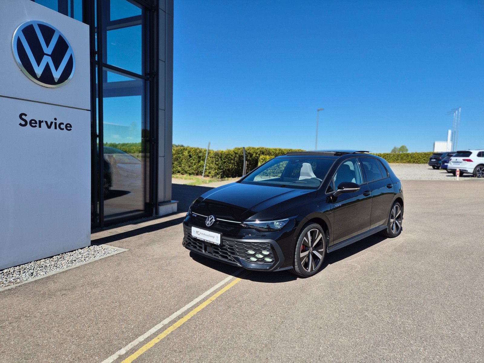 Volkswagen Golf GTE 1.5 TSI eHybrid 272 PS SHZ/AHK/Garantie
