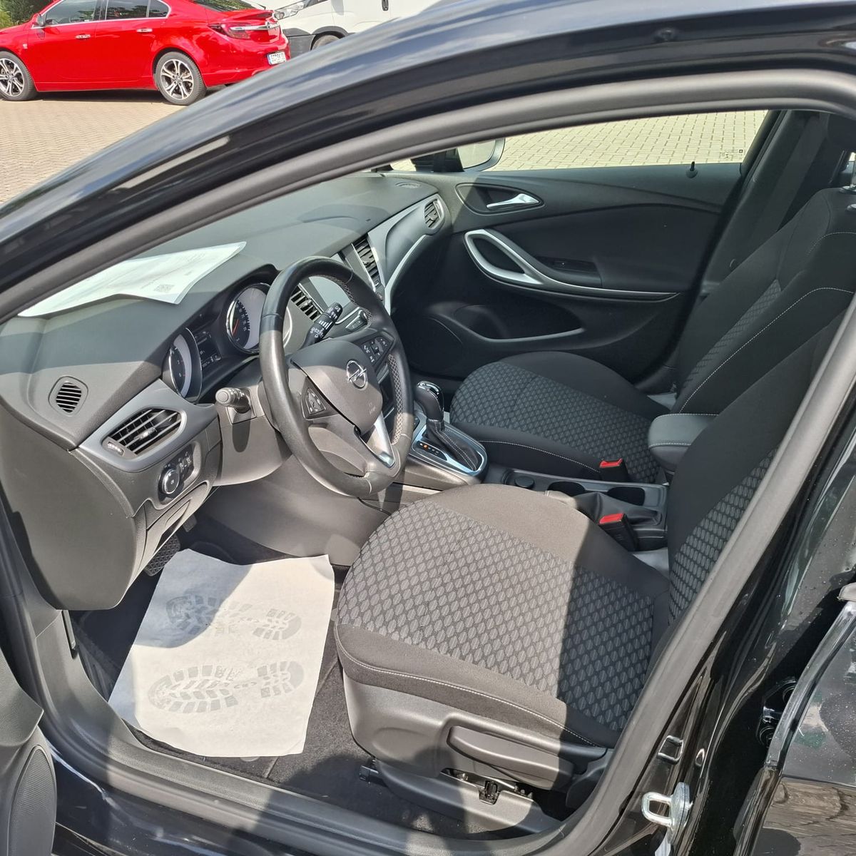 Opel Astra K 1.4 Turbo Sports Tourer Edition - Samsaru's Car Outlet