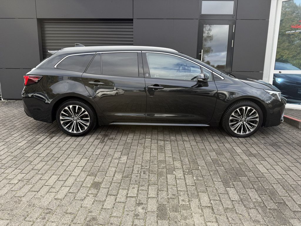 Toyota Corolla Touring Sports 1.8 Hybrid Team D