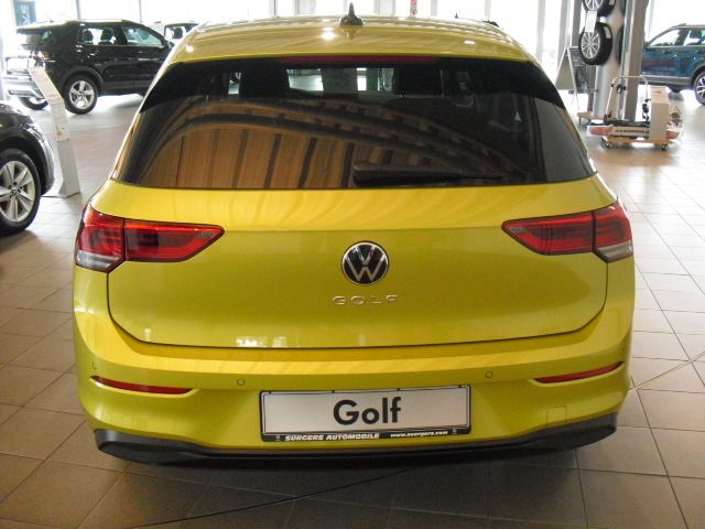 Volkswagen Golf Life 1.5 TSI - Samsaru's Car Outlet