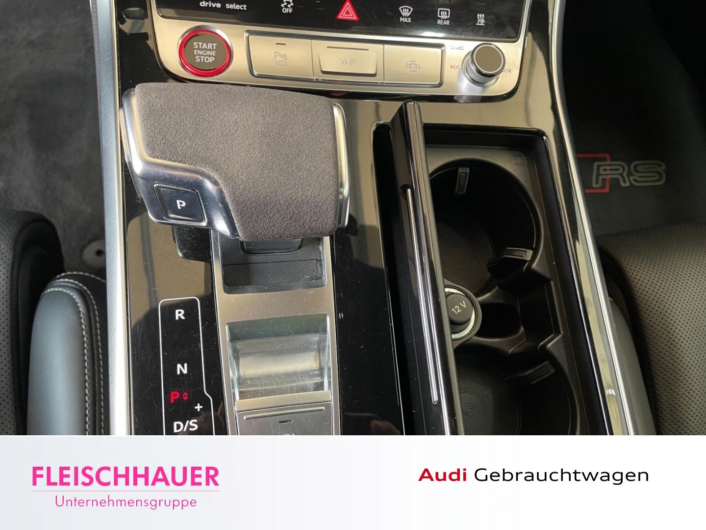 Audi RSQ8 4.0 TFSI quattro HUD Luft Matrix Pano 305 k