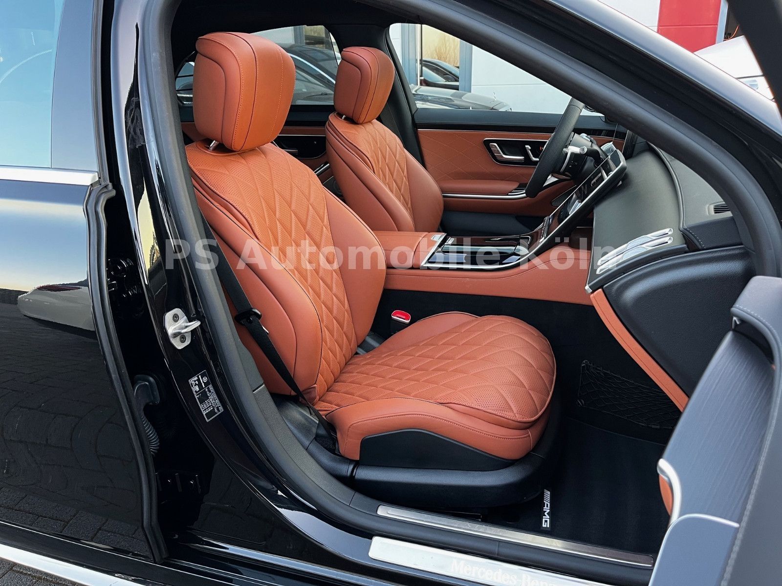 Mercedes-Benz S400d 4M AMG Line - Samsaru's Car Outlet