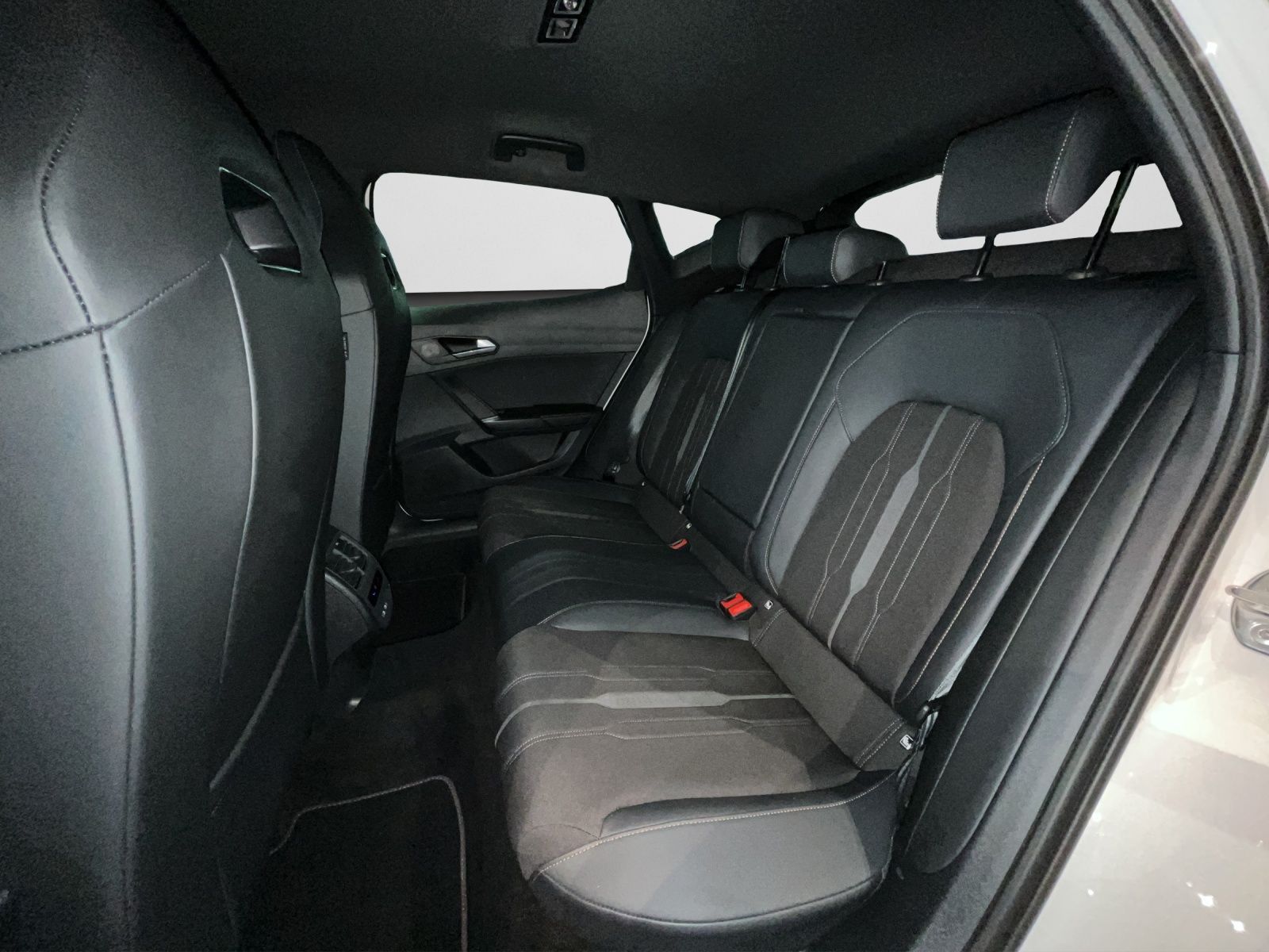 Cupra Formentor VZ 2.0 TSI 4DRIVE - Samsaru's Car Outlet