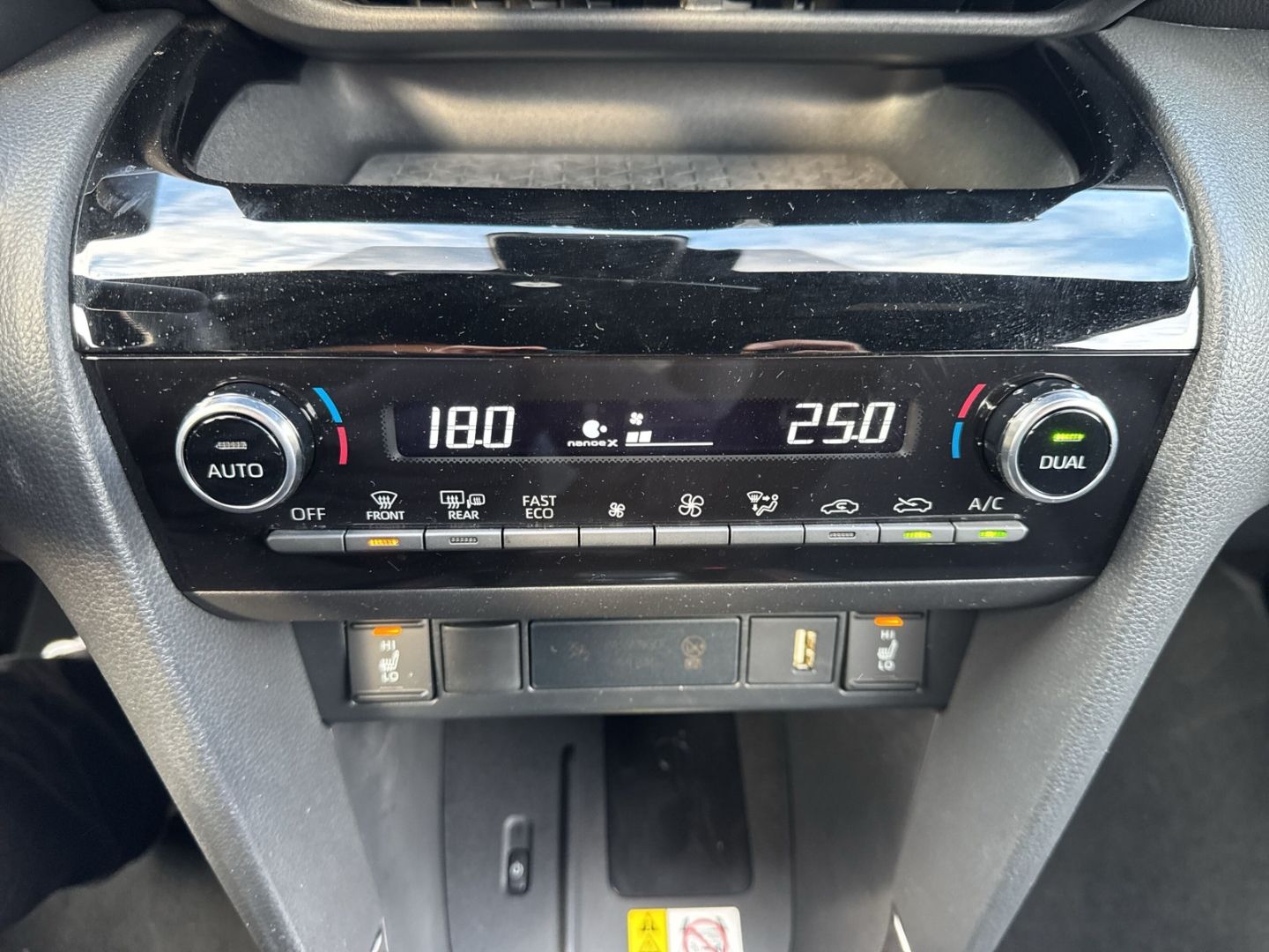 Toyota Yaris Cross Hybrid FWD GR Sport 1.5 VVT-iE EU6d