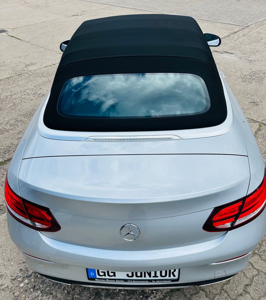 Mercedes-Benz C 200 AMG Line - Samsaru's Car Outlet