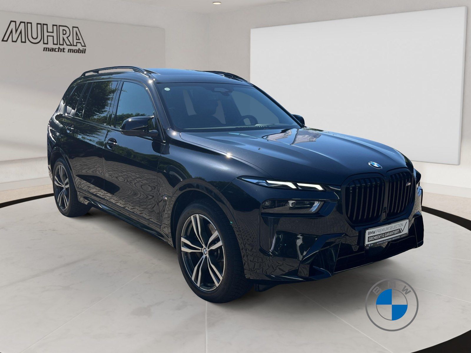 BMW X7 M60i xDrive Autobahnas Pano Sky AHK Sthzg H/K
