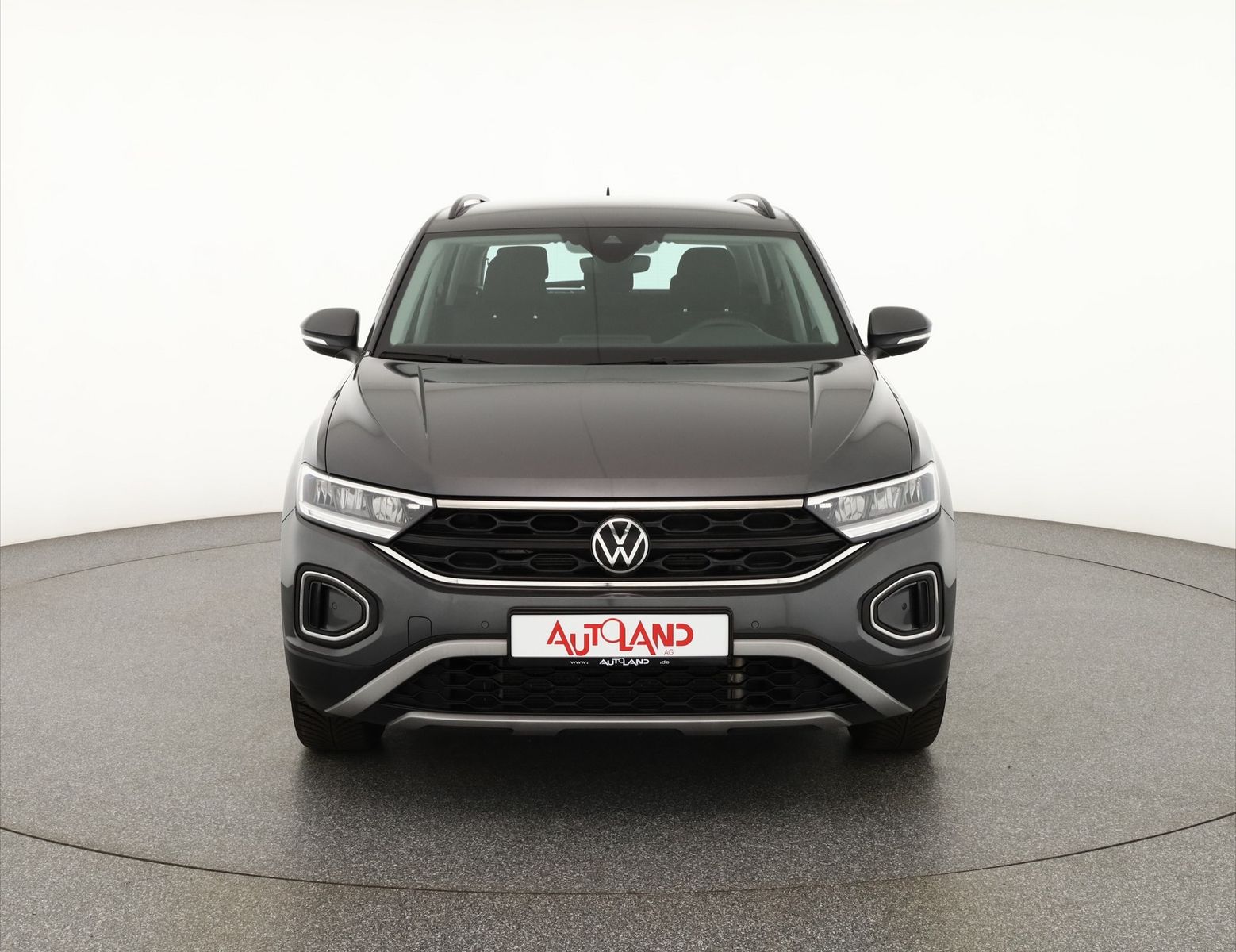 Volkswagen T-Roc 1.5 TSI DSG - Samsaru's Car Outlet