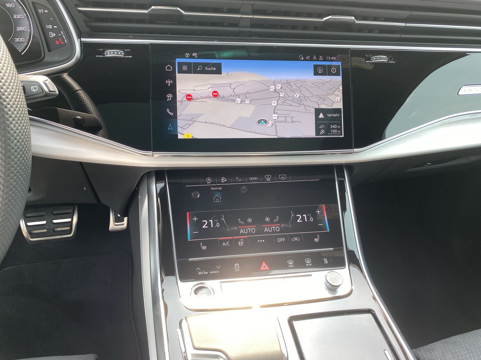 Audi Q7 SUV S line 45 TDI qu. tiptr. PANO HUD Laser