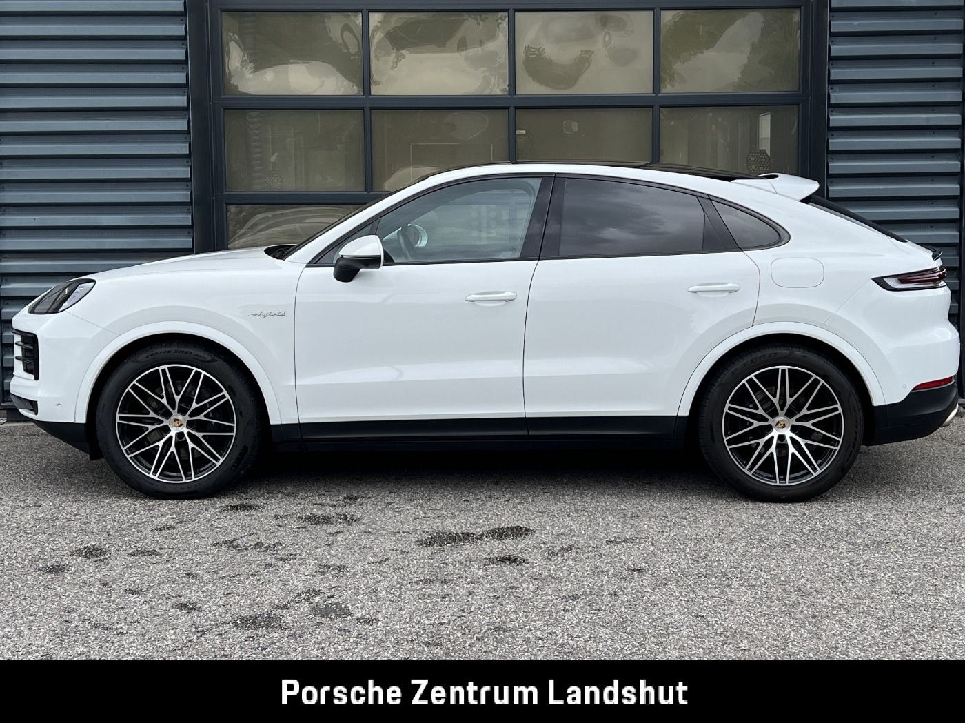 Porsche Cayenne E-Hybrid Coupe |21-Zoll RS Spyder Design