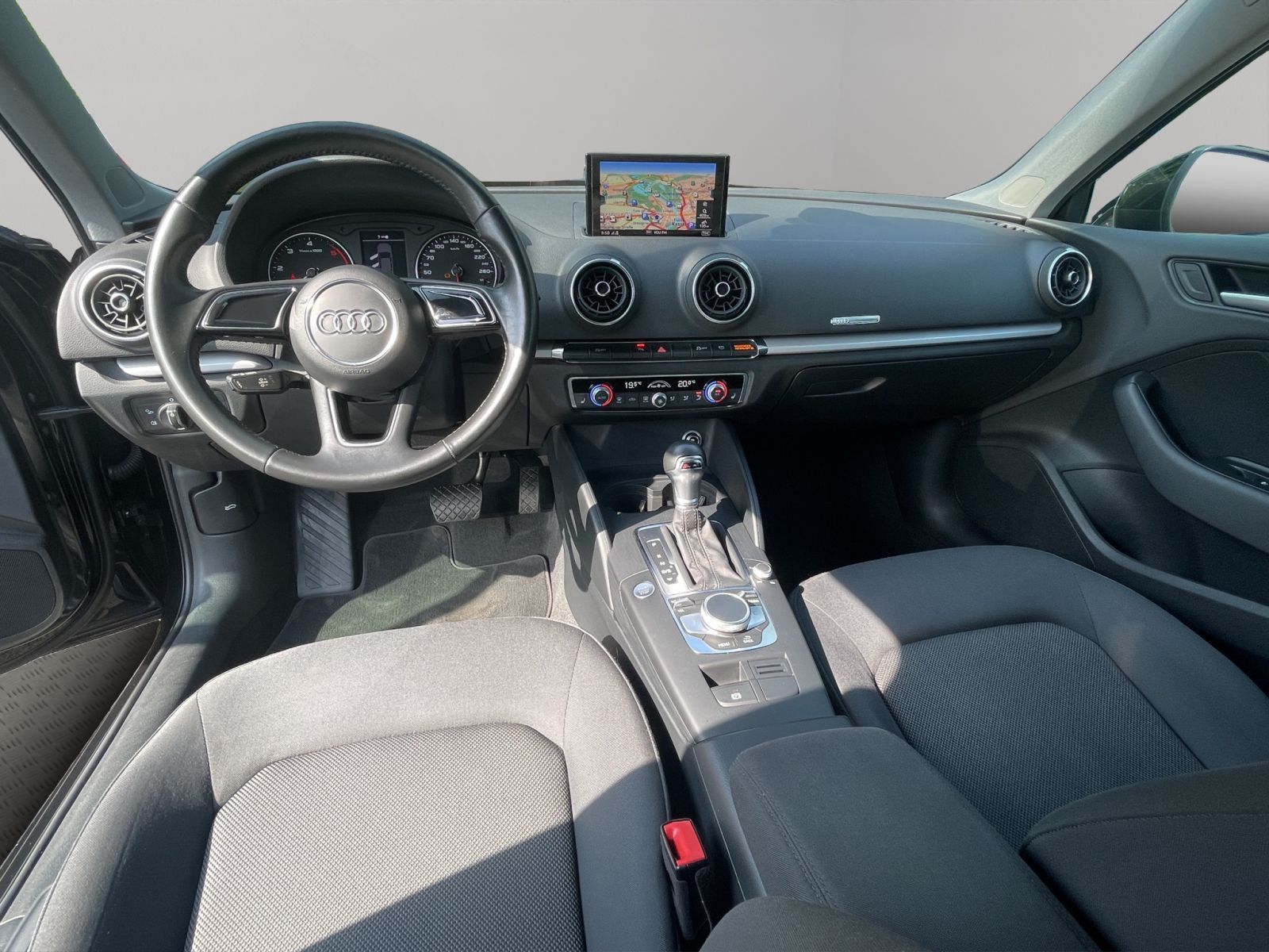 Audi A3 Sportback 35 TDI - Samsaru's Car Outlet