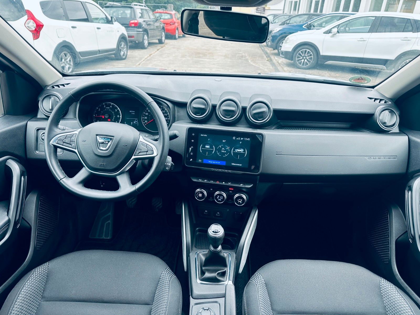 Dacia Duster Prestige 4WD - Samsaru's Car Outlet
