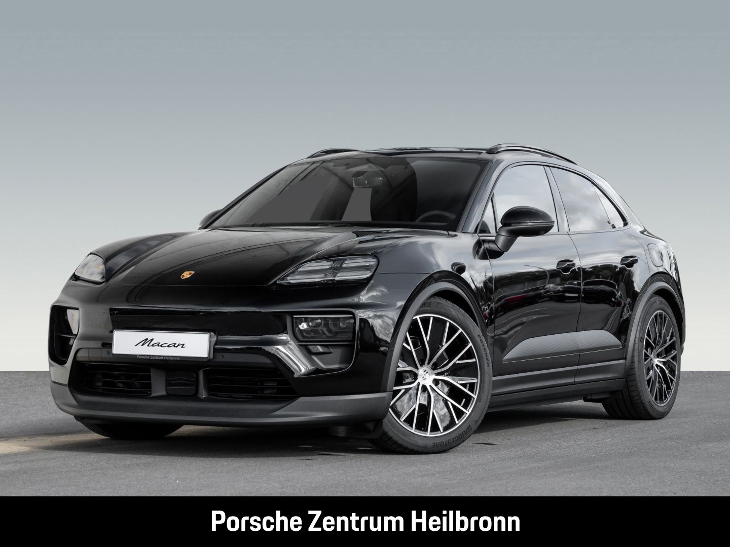 Porsche Macan 4 Surround-View LED-Matrix Abstandstempoma