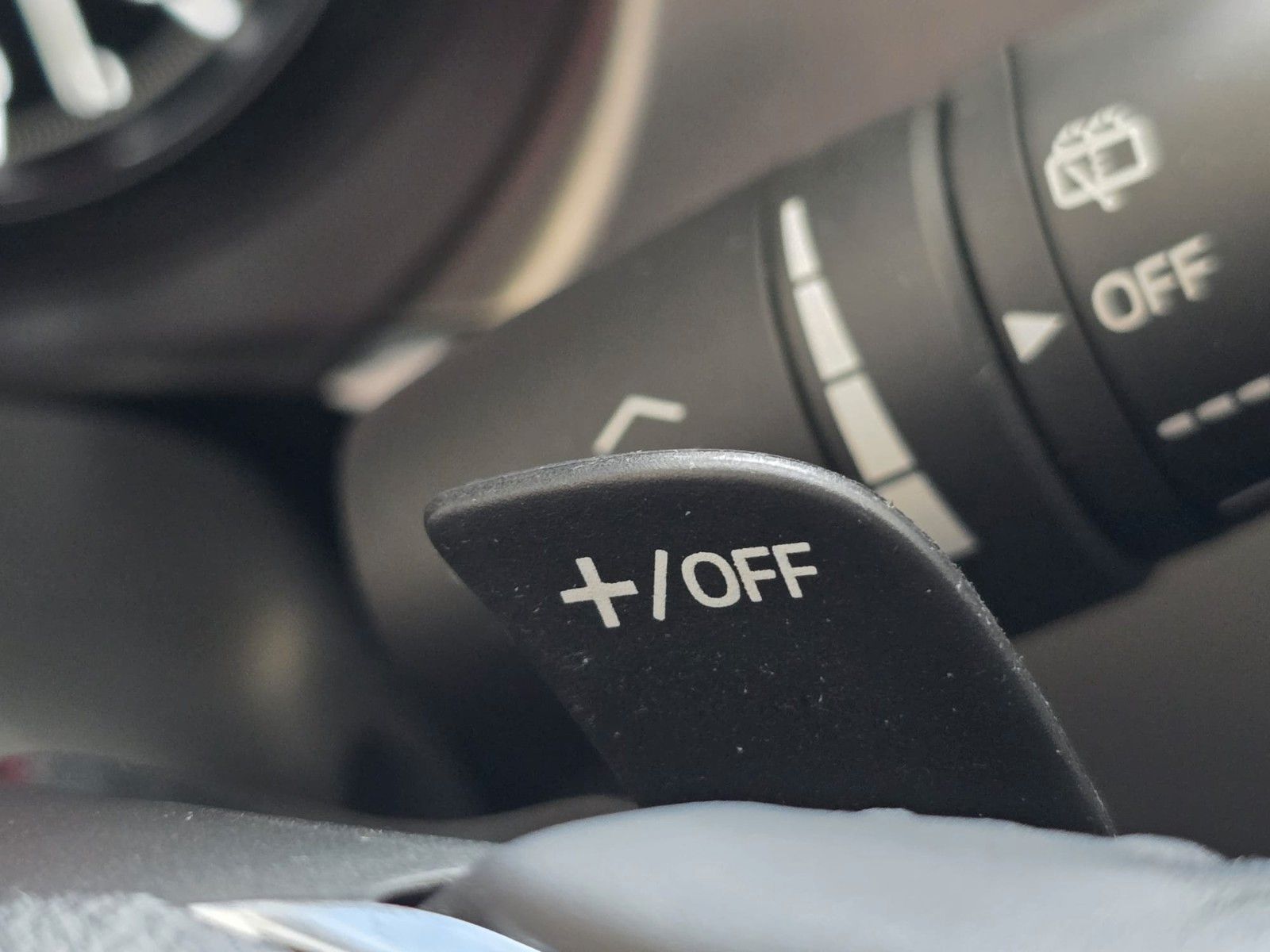 Mazda 6 Kombi Exclusive-Line *HUD*BOSE*SB*LEDER*360°