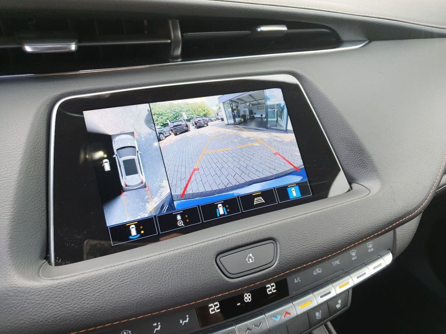 Cadillac XT4 Sport AWD 350T Turbo engine 9AT