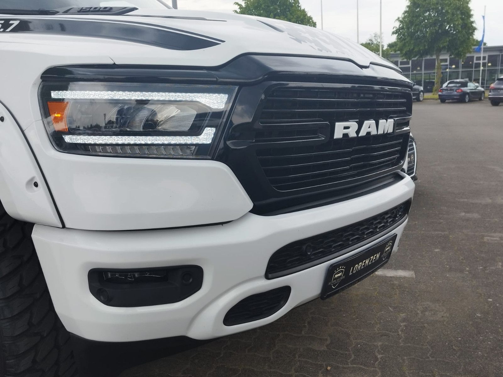 Dodge RAM 1500 Laramie Crew Cab 4x4  Kamera Leder LED