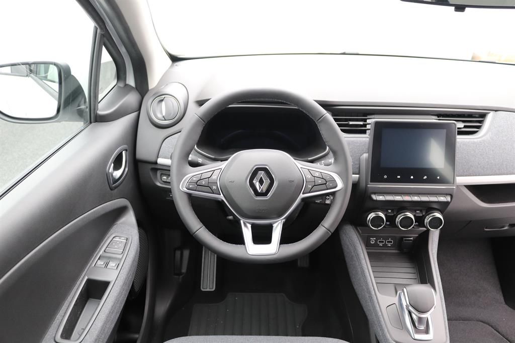 Renault ZOE Experience Z.E. 50 - Samsaru's Car Outlet