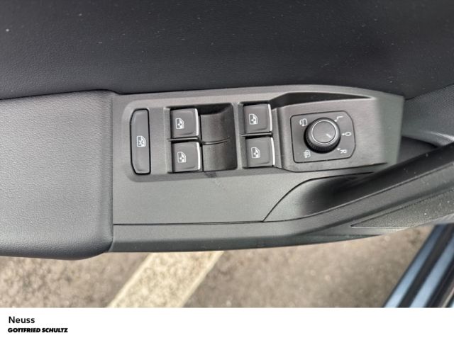 Seat Leon Sportstourer FR TDI DSG AHK NAVI SITZHEIZUN