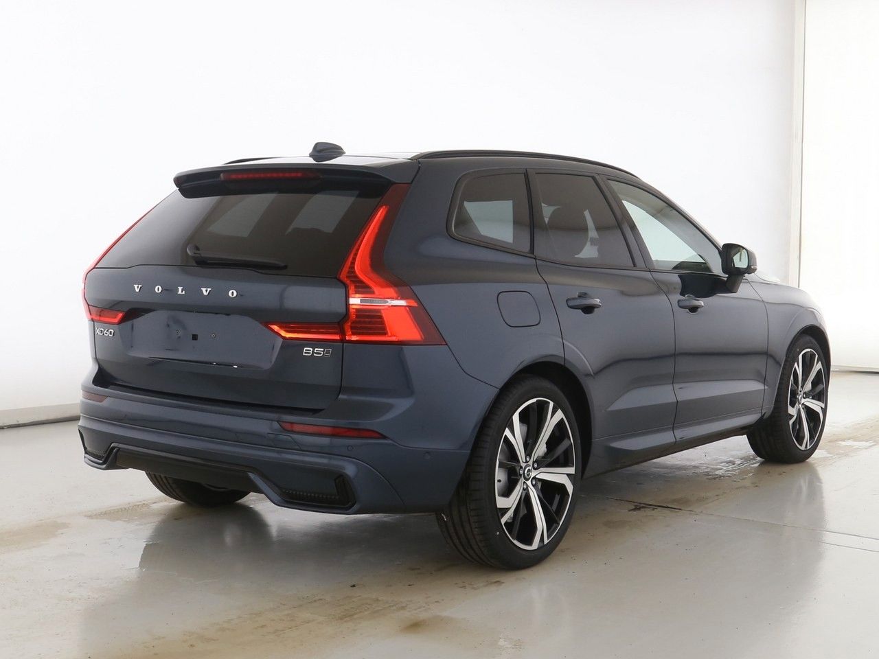 Volvo XC 60 B5 Ultra Dark AWD